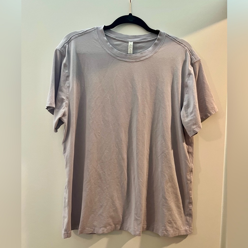 Lululemon All Yours Boyfriend Tee, Crackle Wash Faint Lavender, Women’s size 8.